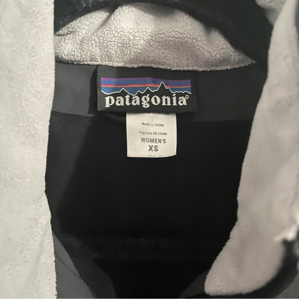 Patagonia Women’s Css Softshell Jacket Size Xs Bl… - image 3